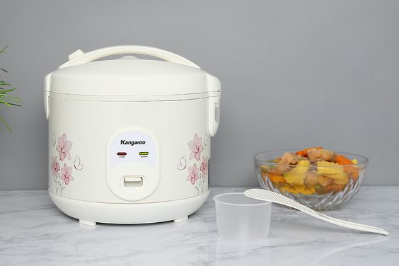 Nồi cơm điện nắp gài Kangaroo 1.2 lít KG12RC1 